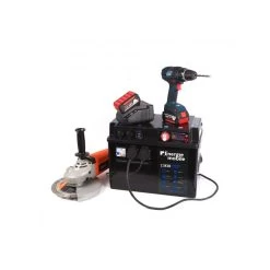 EM Powerbox 3070 Wh -Club De Camping energie mobile kit powerbox 3070 wh avec panneau solaire 125w 3